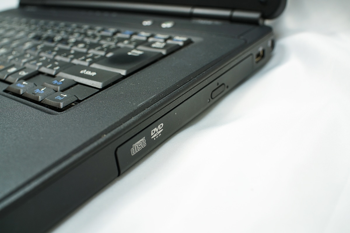 Windows11 中古 ノートパソコン VK16/SSD 120GB/メモリ 4GB/無線LAN Windows11 中古 ノートパソコン VK16/SSD 120GB/メモリ 4GB/無線LAN