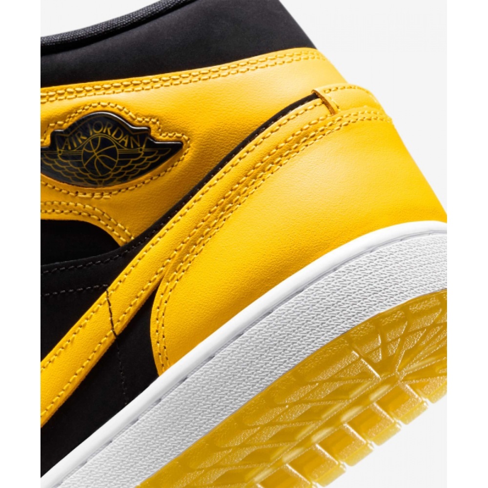 ナイキ エアジョーダン 1 ミッド SE M - ブラック:ホワイト:バイシティメイズ / HJ6654-071 ナイキ エアジョーダン 1 ミッド SE M - ブラック:ホワイト:バイシティメイズ / HJ6654-071