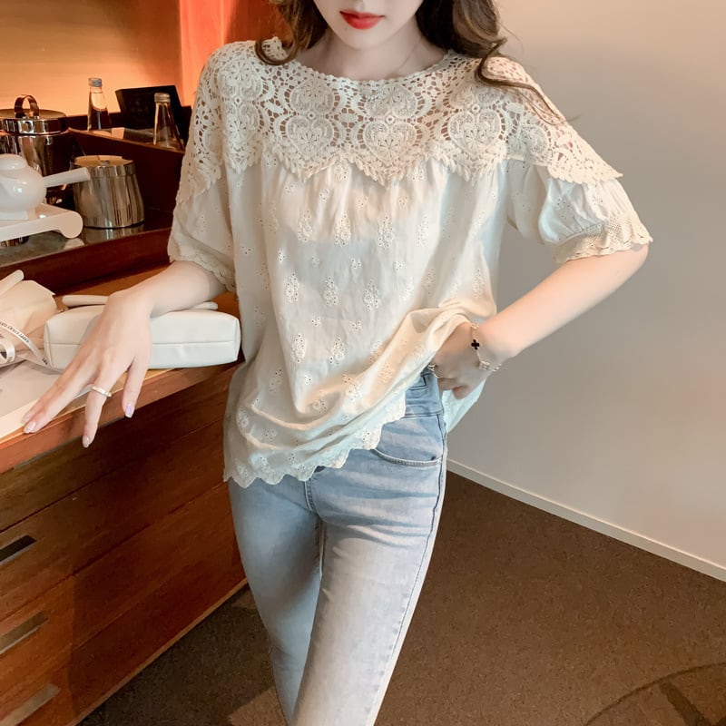 Tシャツ ティーシャツ ブラウス チュニック レディース シャツ トップス 人気 おすすめ おしゃれ お洒落 激安 安い プチプラ 半袖 美シルエット 華奢見え 刺繍 透かし 編み ニット