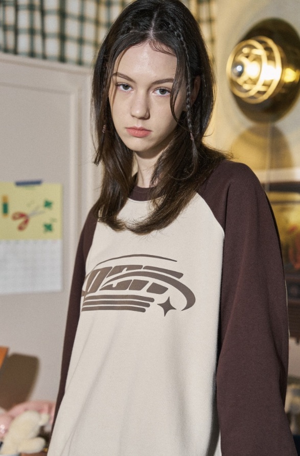 【CPGN STUDIO】Shooting Logo Raglan Sweatshirt CPGN STUDIO】 Shooting Logo Raglan Sweatshirt トレーナー