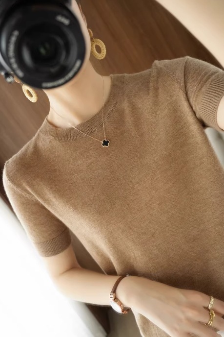 トップス モテアイテム エレガント ニットソー 半袖 ラウンドネック スリム 細身 ニット 伸縮性 通気性 サマーニット 薄手 きれいめ シンプル 上品 おしゃれ お洒落 レトロ 女子 トップス モテアイテム エレガント ニットソー 半袖 ラウンドネック スリム 細身 ニット 伸縮性 通気性 サマーニット 薄手 きれいめ シンプル 上品 おしゃれ お洒落 レトロ 女子