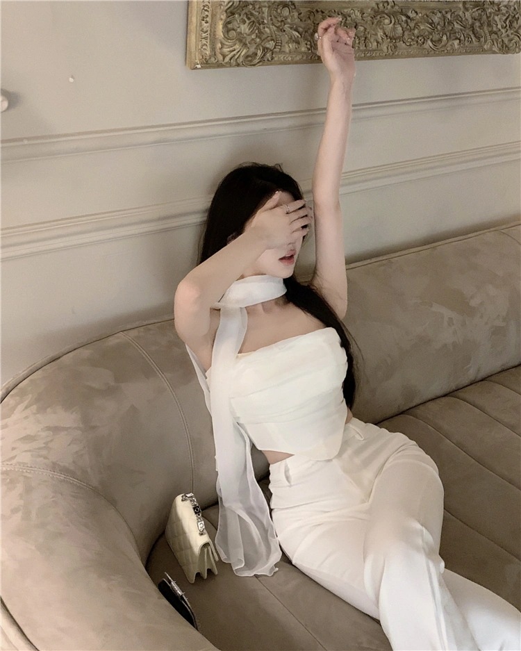 トップス ボトムス セットアップ 上下セット レディース ベアトップ きれいめ 個性的 服 服 服 服 2色 フルレングス 裾ワイド インスタ映え モテ 流行 トレンド 高見え 着回し 無地 トップス ボトムス セットアップ 上下セット レディース ベアトップ きれいめ 個性的 服 服 服 服 2色 フルレングス 裾ワイド インスタ映え モテ 流行 トレンド 高見え 着回し 無地