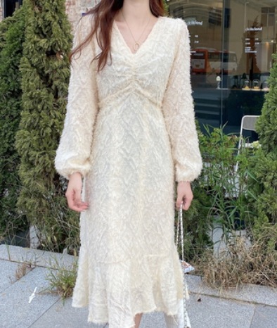 Vネック長袖ロングワンピース ワンピース ロング ロング丈 長袖 Vネック フレア セミフレア Vネック長袖ロングワンピース ワンピース ロング ロング丈 長袖 Vネック フレア セミフレア