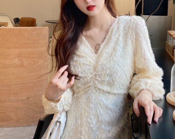 Vネック長袖ロングワンピース ワンピース ロング ロング丈 長袖 Vネック フレア セミフレア Vネック長袖ロングワンピース ワンピース ロング ロング丈 長袖 Vネック フレア セミフレア