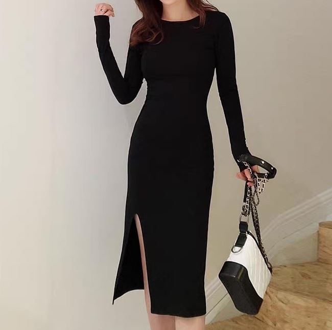 レディース ワンピース 膝丈 長袖 ラウンドネック タイト スリム 細身 スマート フェミニン スリット サイドスリット かわいい 大人可愛い きれいめ シンプル 上品 おしゃれ かっこいい こなれ感