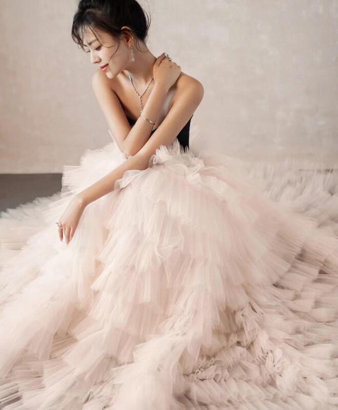 ウェディングドレス パーティードレス ロング 花嫁ドレス フォトウェディング撮影 多重チュール きれいめ 二次会ドレス 結婚式ドレス 演奏会 エレガント 高級感 前撮りドレス 後撮り お姫様 可愛い