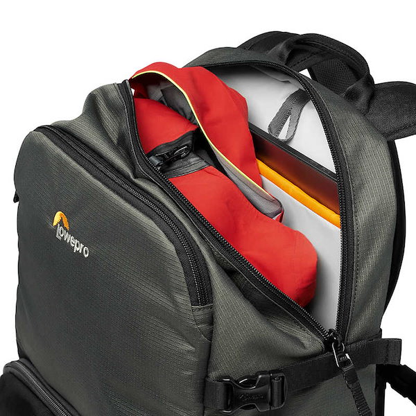 Qoo10] ロープロ Lowepro トラッキー B