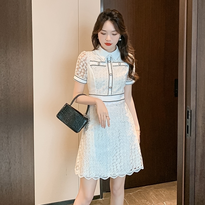 ワンピース レディース フレア 総レース S M L XL 韓国 バイピング バイカラー 透け感 ミディアム丈 膝下丈 ミモレ丈 半袖 パフスリーブ 前開き ボタン 襟付き 襟あり 清楚 かわいい