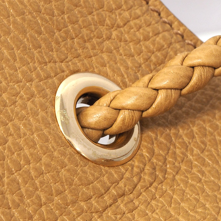 【美品】グッチ ロゴ ゴールド金具 380118520981 レディース【トートバッグ】