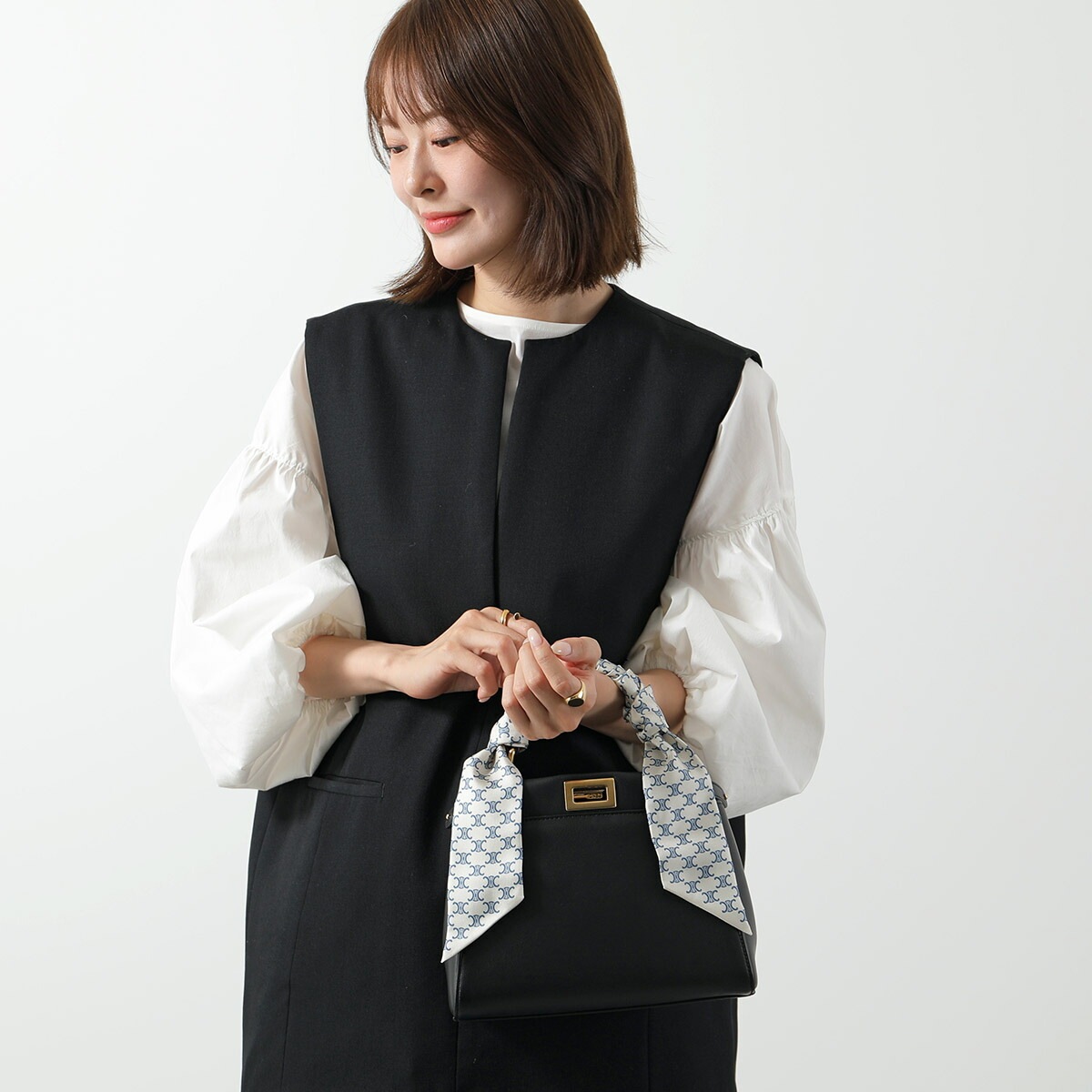 CELINE セリーヌ スカーフ Lavalliere ラヴァリエール 2AWV70922.07DD