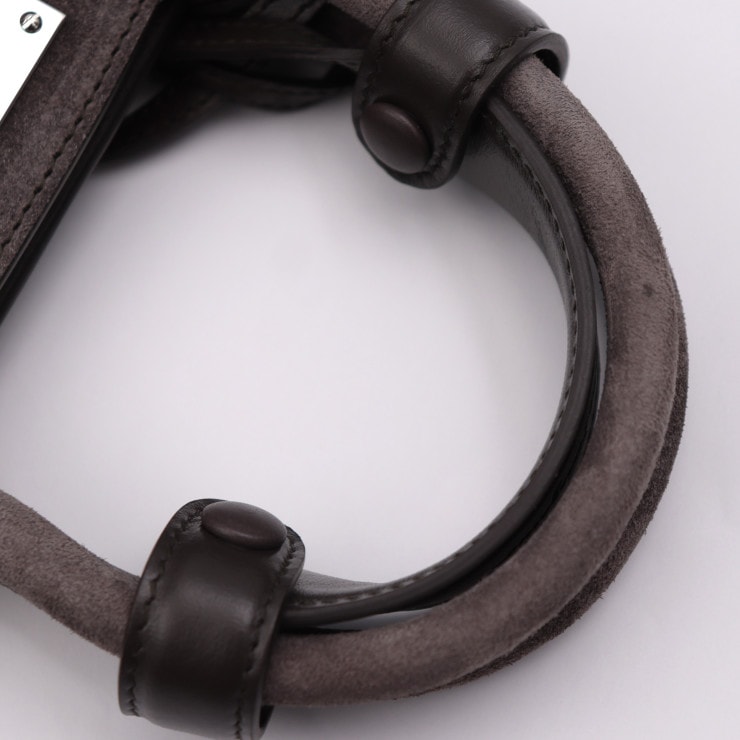 超美品 サルヴァトーレ フェラガモ ハンドバッグ 21 H796 スタジオ スモール バッグ ガンチーニ スエード グレー系 シルバー金具 2WAY【本物保証】【本物保証】