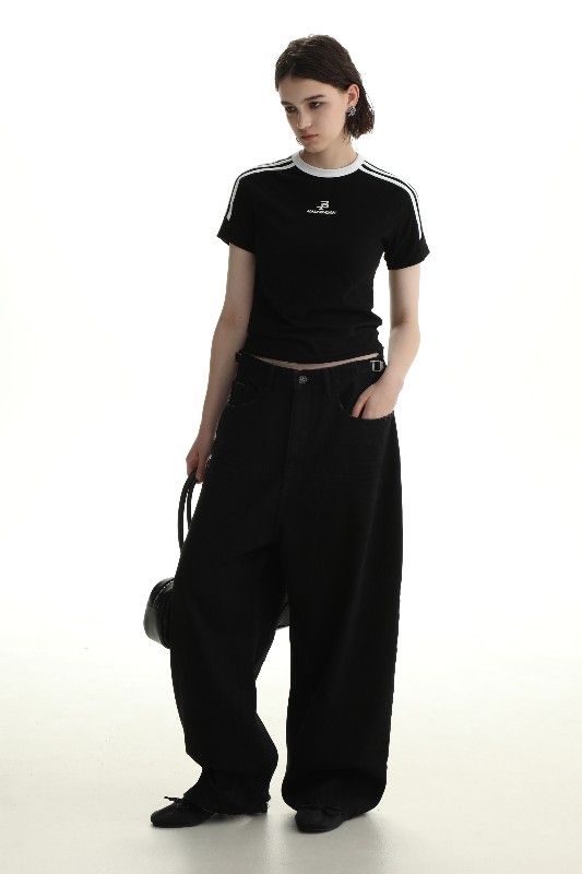 夏 ファッション ブランド 三節 SPORT ショルダー ミニ半袖トップ レディース ショート スリム Tシャツ 夏 ファッション ブランド 三節 SPORT ショルダー ミニ半袖トップ レディース ショート スリム Tシャツ