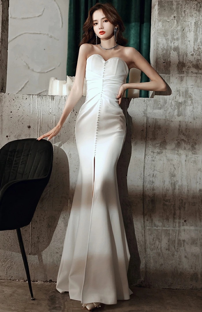 人気新作ウェディングドレス 二次会 ロングドレス マーメイドドレス 花嫁 ウエディングドレス 演奏会 マーメイドライン 結婚式 パーティードレス ブライダル エンパイア 披露宴 発表会 大きいサイズ