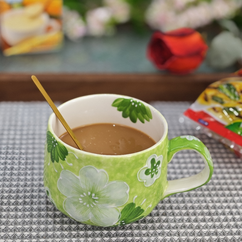 手書きマグカップ 高級 手描き 手作り　レーリフ 絵付けカップ 丸型　520ml　プレゼント用化粧箱　手提げ袋付き