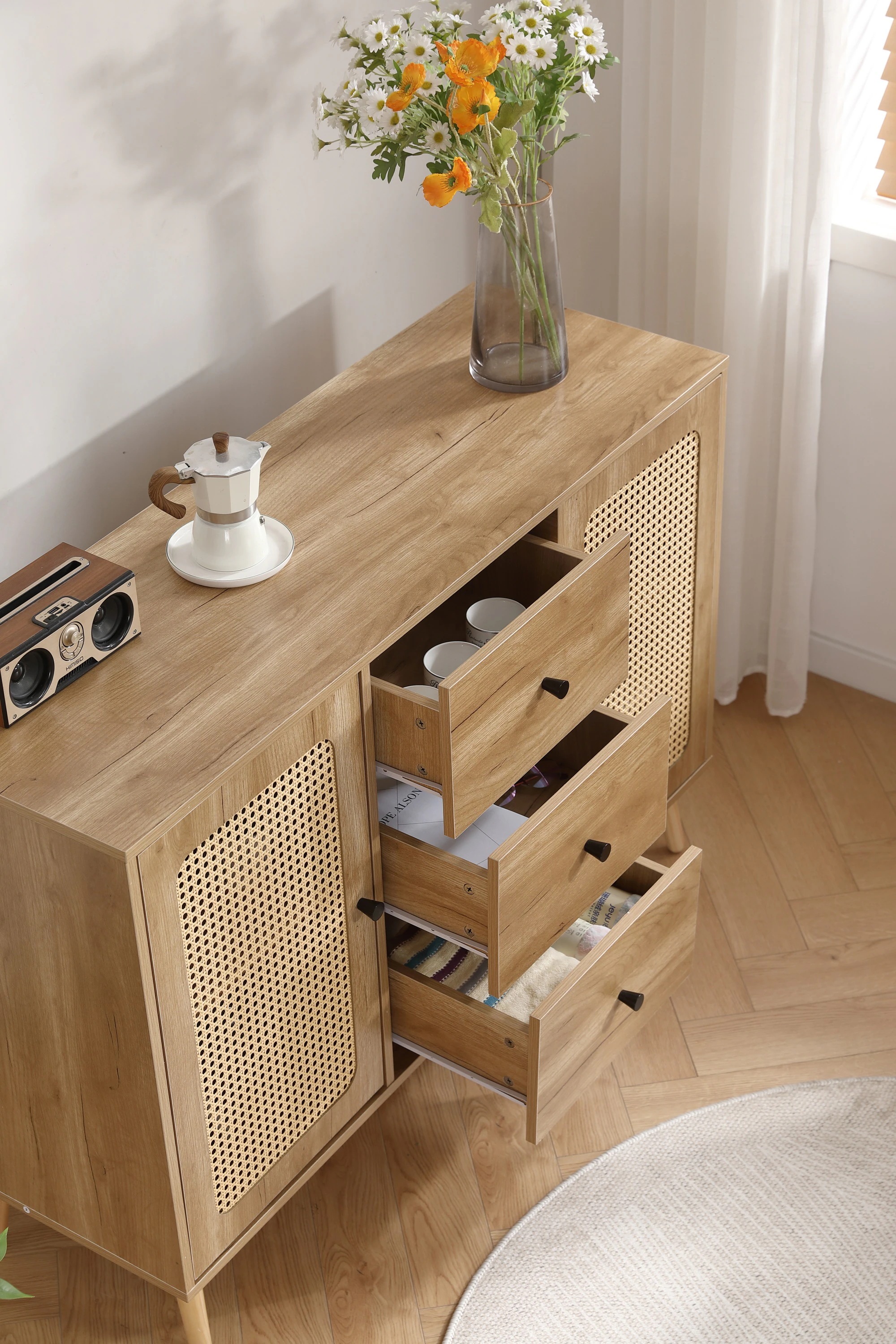 222キャビネット サイドボード チェストラタン調 ラタン風 引き出し付き 大容量 収納棚 リビング 収納 ローボード 収納チェスト2段 サイドボード 扉付き リビングボード 洋服 タンス 収納 箪笥