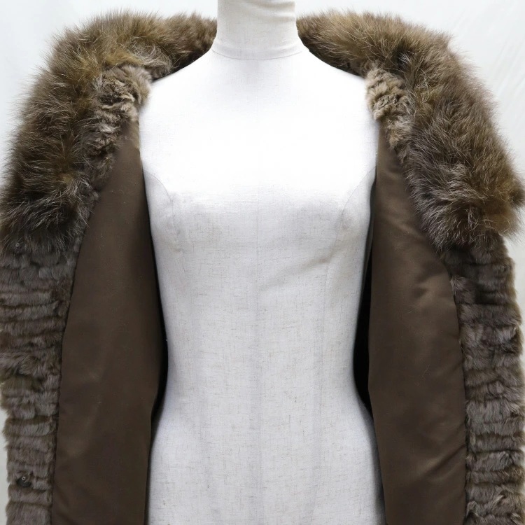 フォックス ファー 襟付き レッキスラビット ファー ベスト カーキ 送料無料 レディース ギフト プレゼント フォックス ファー 襟付き レッキスラビット ファー ベスト カーキ 送料無料 レディース ギフト プレゼント