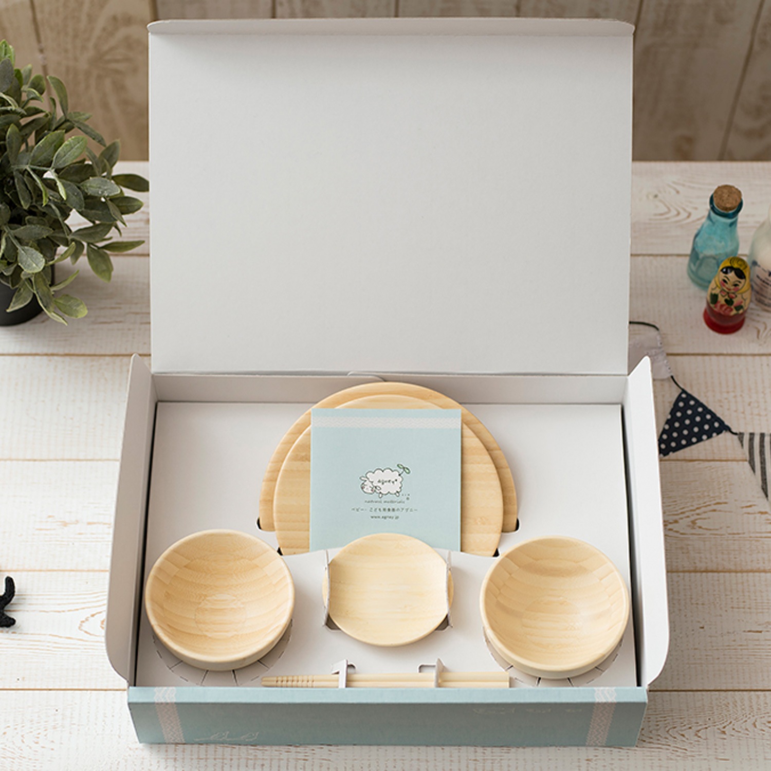 ニー お食い初め 食器セット 6点セット 男の子 女の子 ベビー 赤ちゃん 天然素材 日本製 食洗器対応 NC-001DS ニー お食い初め 食器セット 6点セット 男の子 女の子 ベビー 赤ちゃん 天然素材 日本製 食洗器対応 NC-001DS