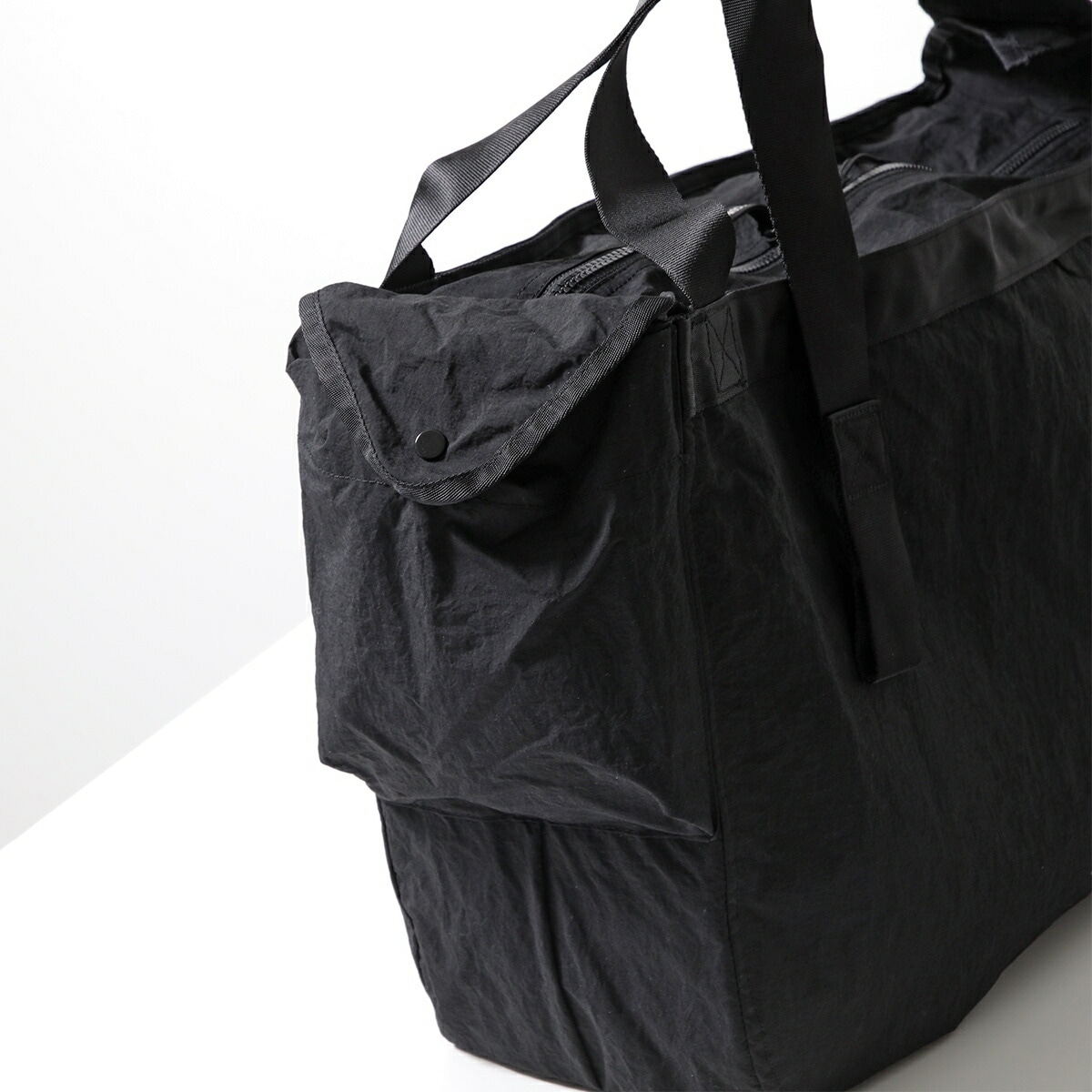 C.P.COMPANY シーピーカンパニー ショルダーバッグ PLAIN PAPER TOUCH 18CMAC227A 110188G メンズ ナイロン トートバッグ 撥水 ロゴ 刺繍 鞄 999