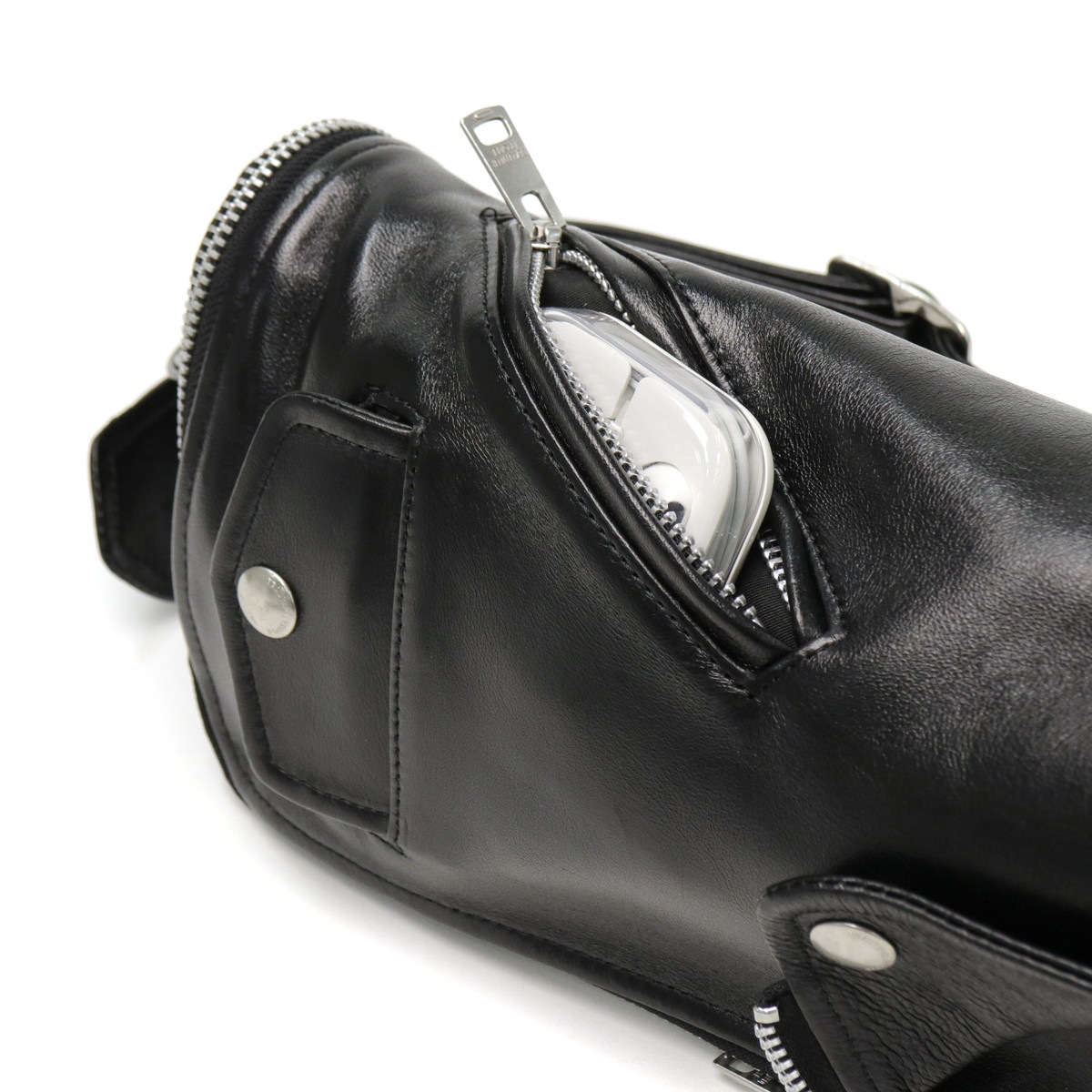 ショルダーバッグ ライダース フラップ ショルダー バッグ ミニショルダー レザー 本革 ヴィンテージ 日本製 斜めがけ 小さめ 軽い 黒 カジュアル レディース 611974 ショルダーバッグ ライダース フラップ ショルダー バッグ ミニショルダー レザー 本革 ヴィンテージ 日本製 斜めがけ 小さめ 軽い 黒 カジュアル レディース 611974