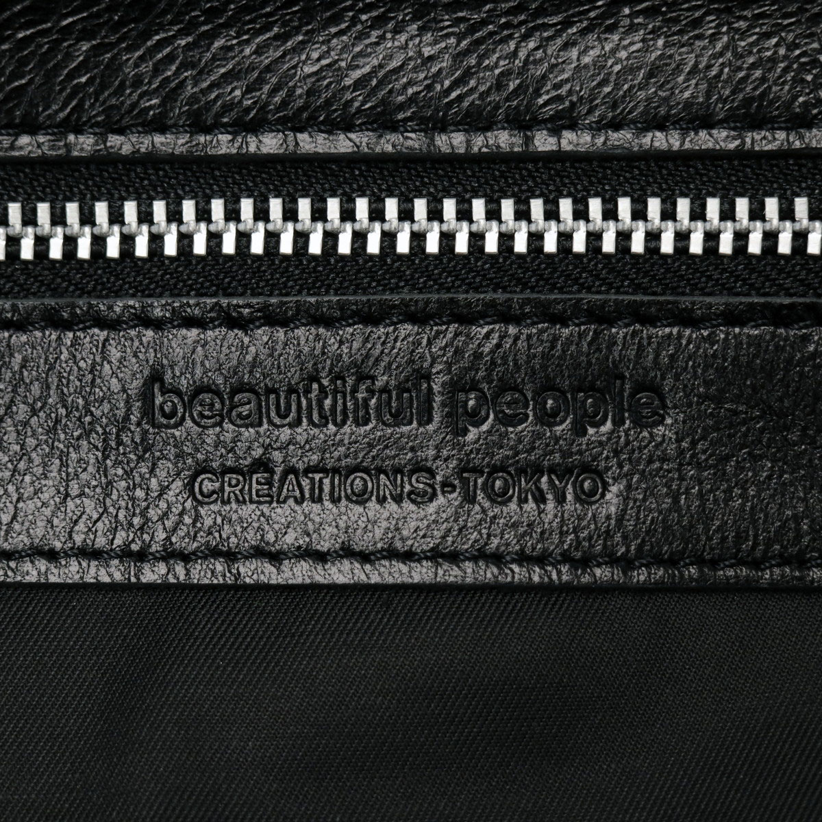 ショルダーバッグ ライダース フラップ ショルダー バッグ ミニショルダー レザー 本革 ヴィンテージ 日本製 斜めがけ 小さめ 軽い 黒 カジュアル レディース 611974 ショルダーバッグ ライダース フラップ ショルダー バッグ ミニショルダー レザー 本革 ヴィンテージ 日本製 斜めがけ 小さめ 軽い 黒 カジュアル レディース 611974