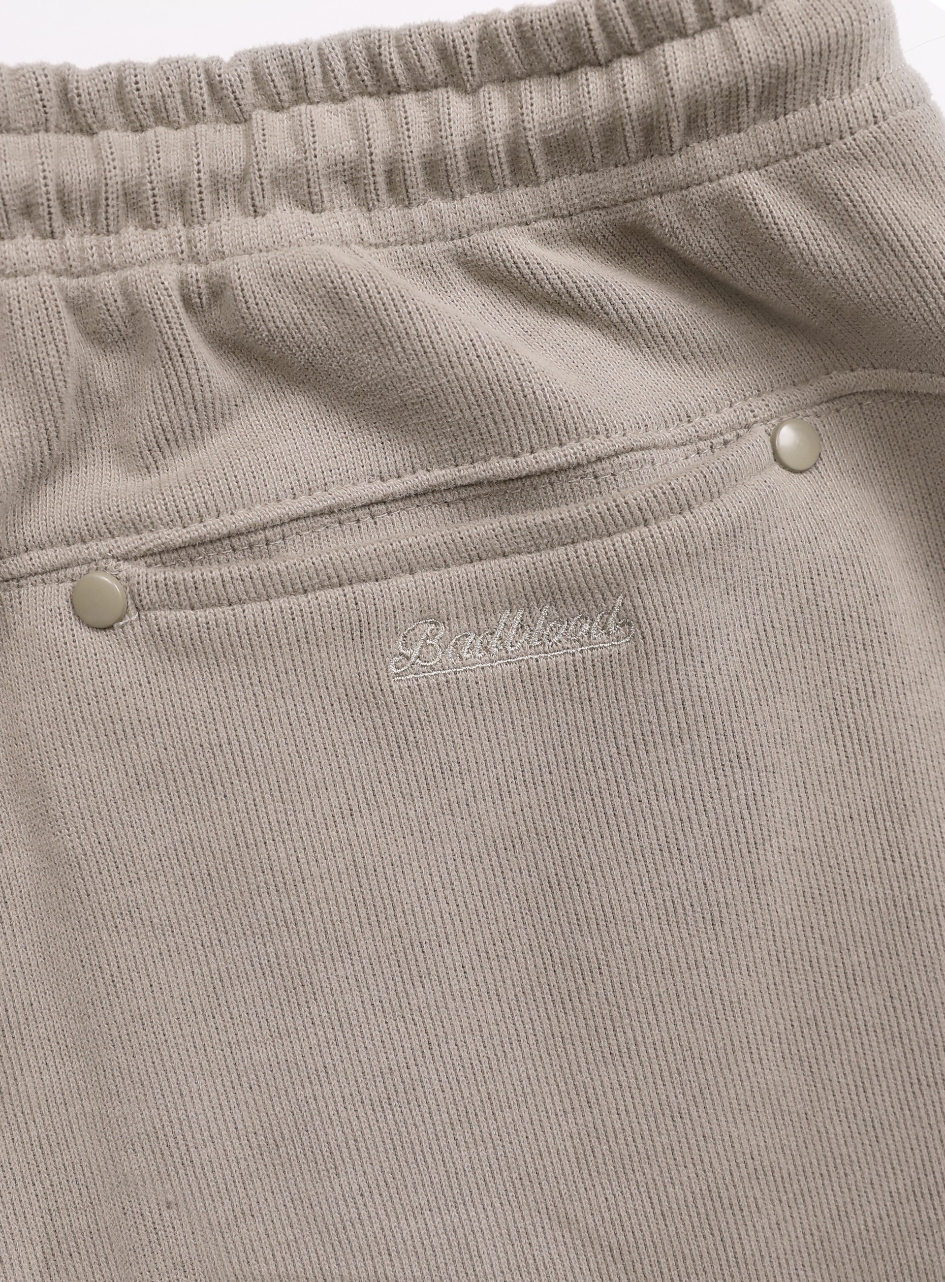 【BADBLOOD】ビヨンドソフトジョガー - Tobacco BADBLOOD】 BEYOND SOFT JOGGER : TOBACCO その他 パンツ