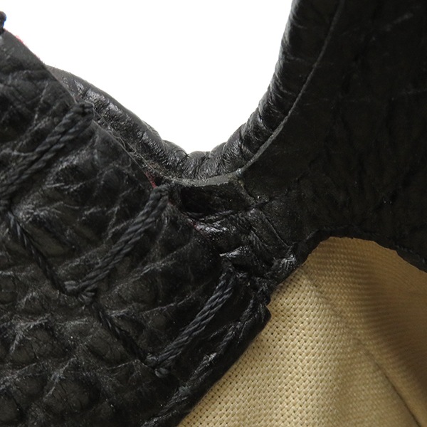 ルイヴィトン LOUIS VUITTON トートバッグ カバ ヴェイル ウール レザー ブラック×レッド シルバー金具 黒 赤 M95241 AR0076【中古】 ルイヴィトン LOUIS VUITTON トートバッグ カバ ヴェイル ウール レザー ブラック×レッド シルバー金具 黒 赤 M95241 AR0076【中古】