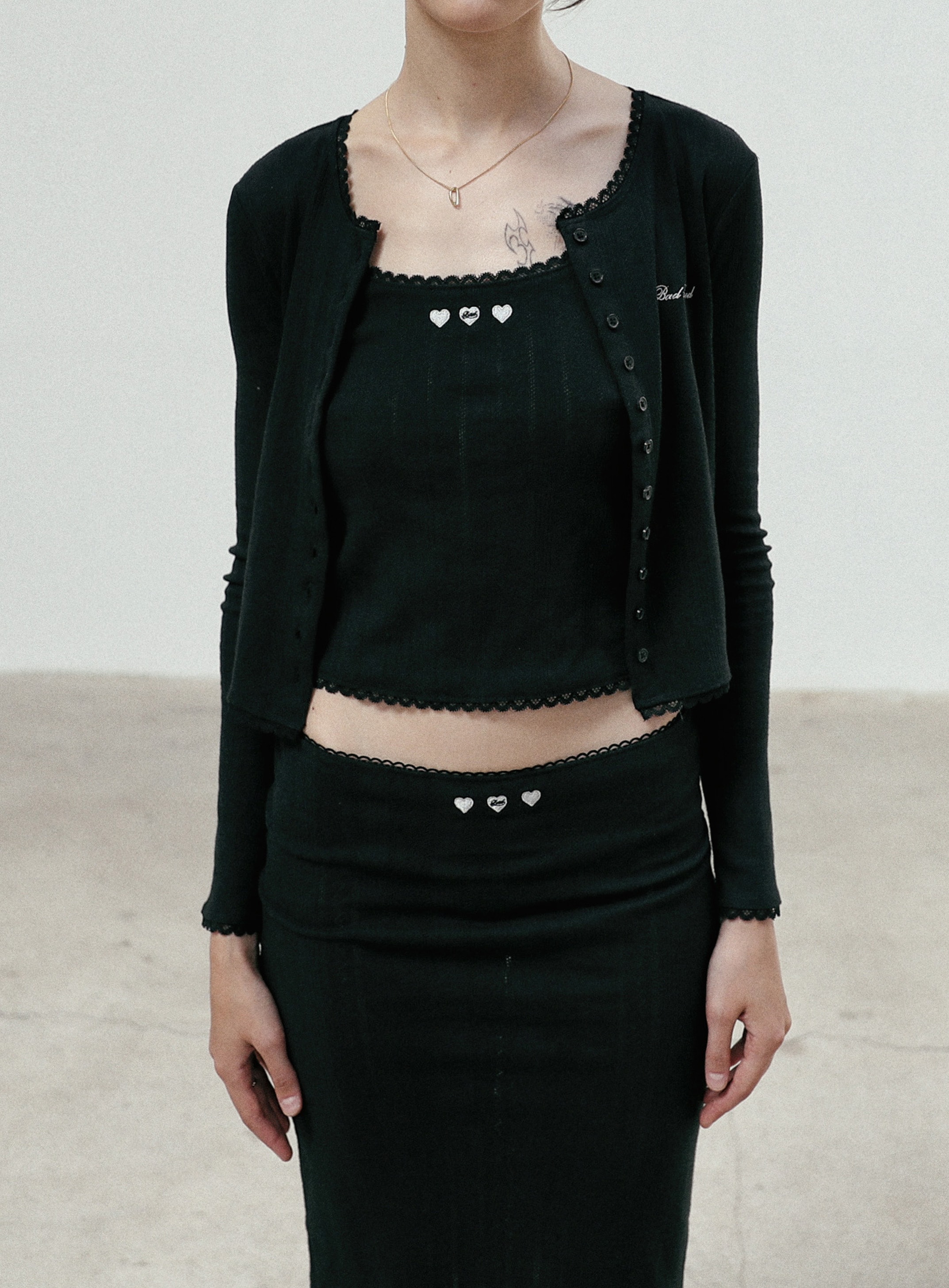 【BADBLOOD】 CLASSIC LOGO POINTEL CREWNECK CARDIGAN : BLACK
