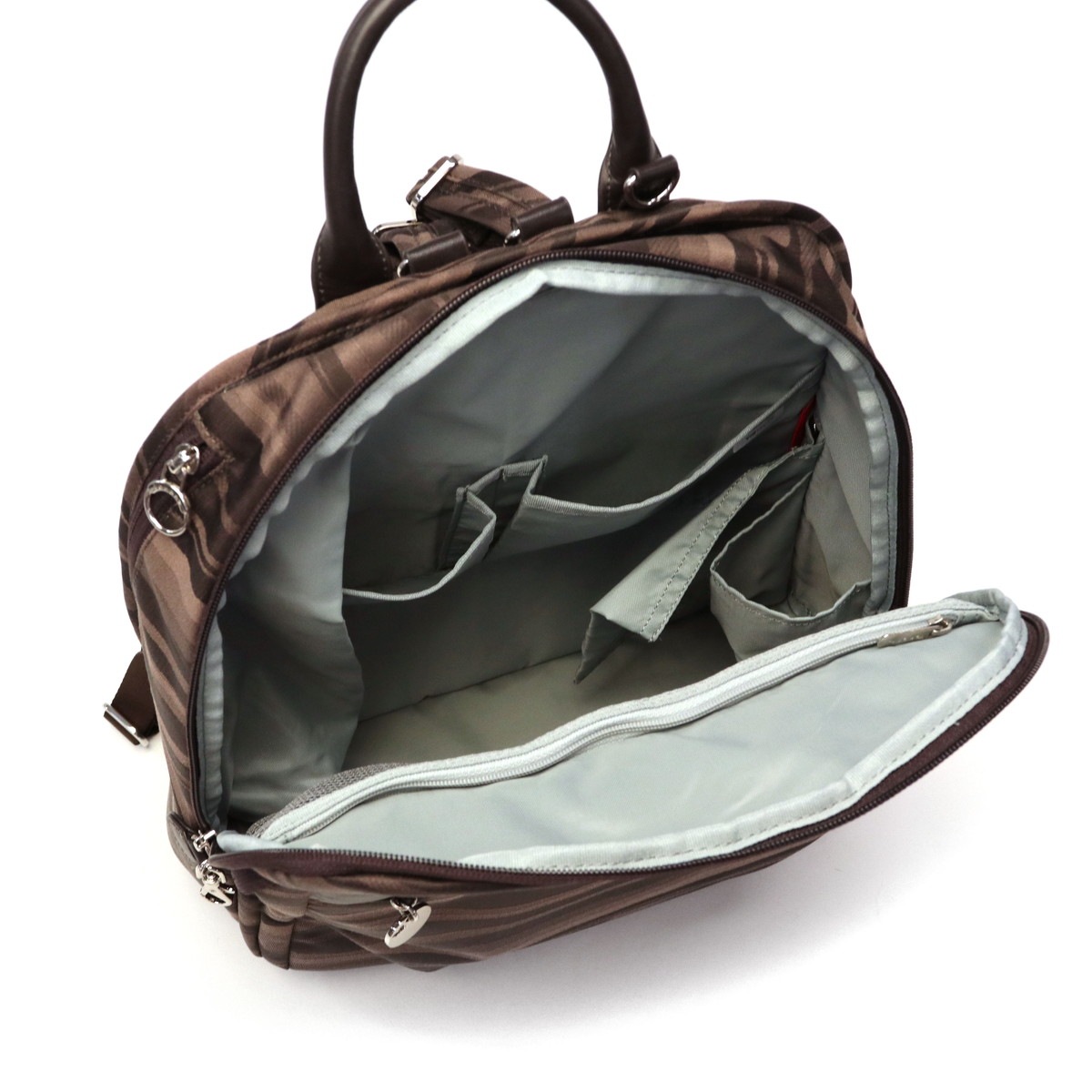 リュック 大 リュックサック レディース 通勤 軽量 旅行 おしゃれ 大人 大きめ オシャレ 50代 40代 ポケット 多い きれいめ 軽い A4 抗菌 31432