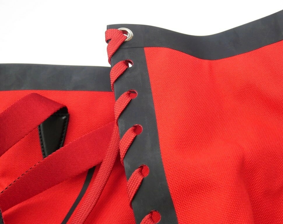 クリスチャン ルブタン Christian Louboutin カバラススモール シューレース トートバッグ 赤 キャンバス×レザー 【中古】(68157) クリスチャン ルブタン Christian Louboutin カバラススモール シューレース トートバッグ 赤 キャンバス×レザー 【中古】(68157)