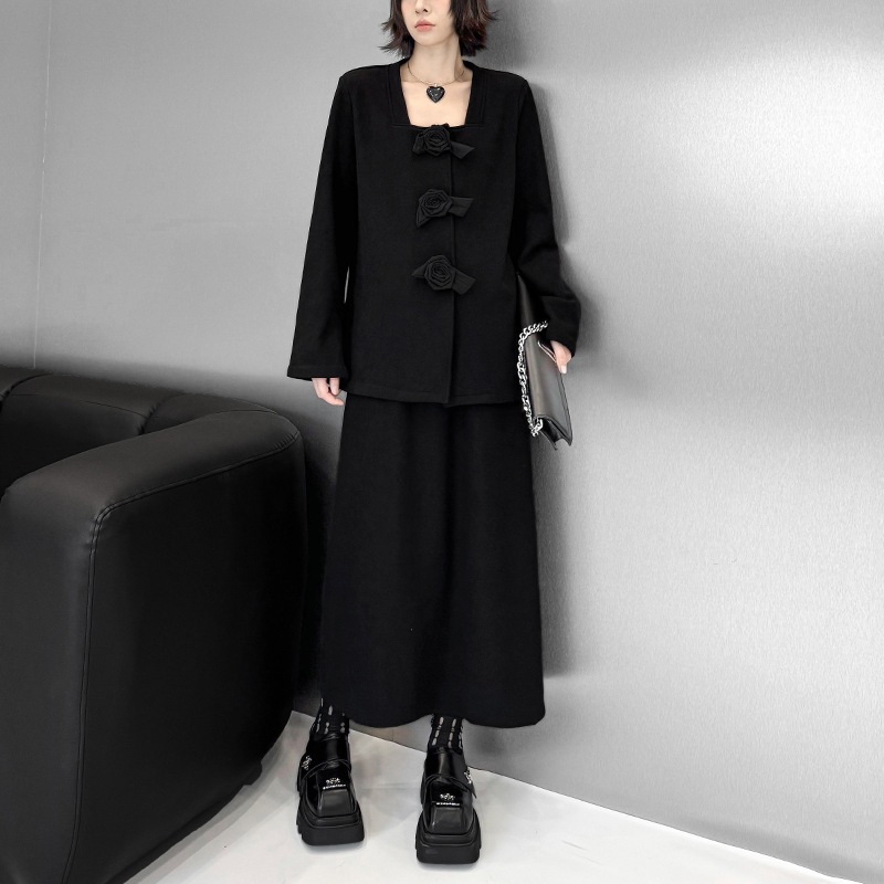 【J.Fashion】 上下セット 裏起毛 花飾り スカートセット 肩パッド付き おしゃれ レディース セットアップ 関連商品購入可能 メガ割