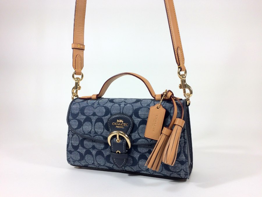 ショルダーバッグ シグネチャー キャンバスレザー ネイビー 中古品