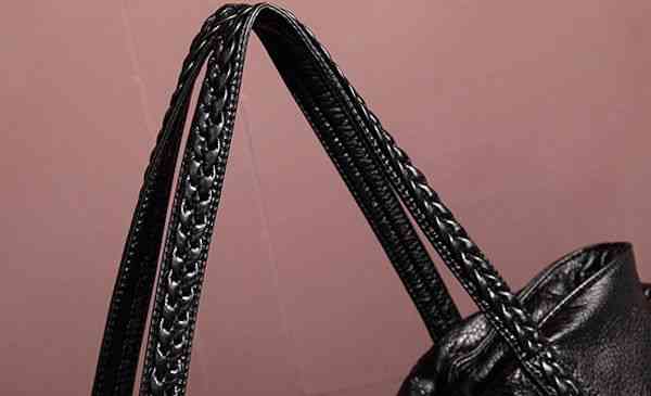 ハンドバッグ レディース ミニトートバッグ 春 ミニバッグ ブランド 小さめ 財布 小さい ワンマイルバッグ トートバッグ 革 ミニ 黒 トート 軽い レザー カジュアル ミニショルダーバッグ 秋 お