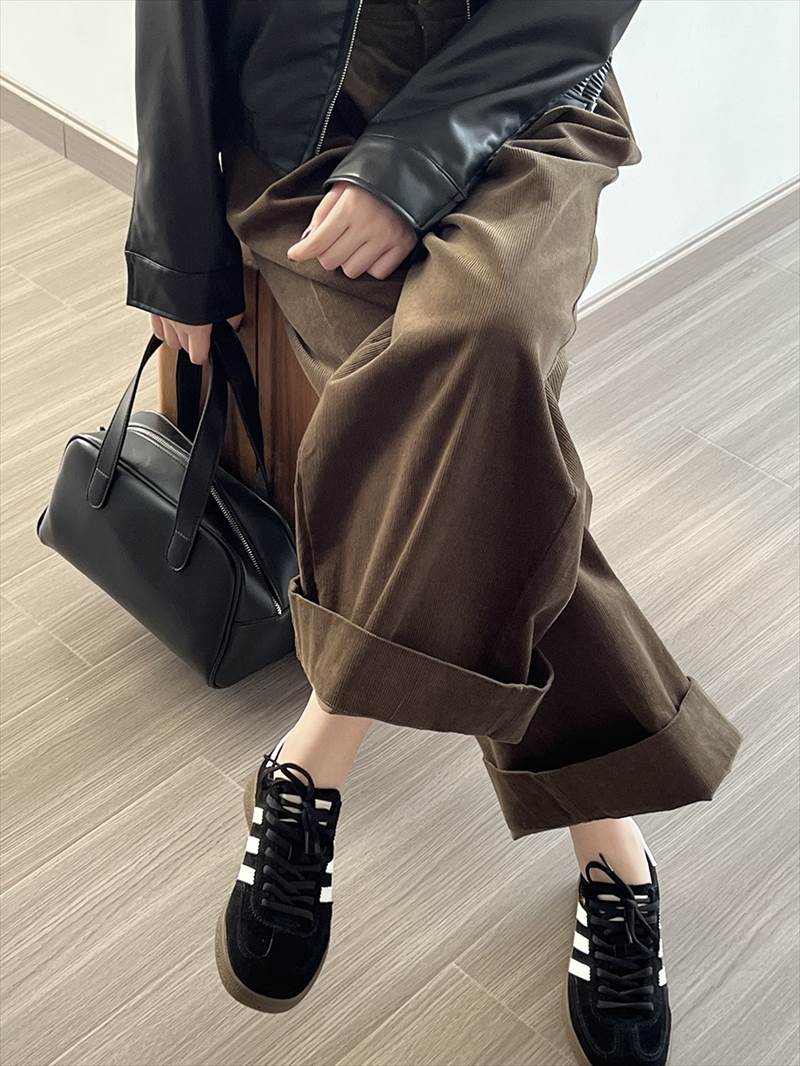 ボトムス レディース コーデュロイパンツ ワイドパンツ タック 長ズボン ハイウエスト ポケット ロールアップ 大人可愛い シンプル カジュアル 大人女子 おしゃれ お洒落 かっこいい こなれ感 ラフ