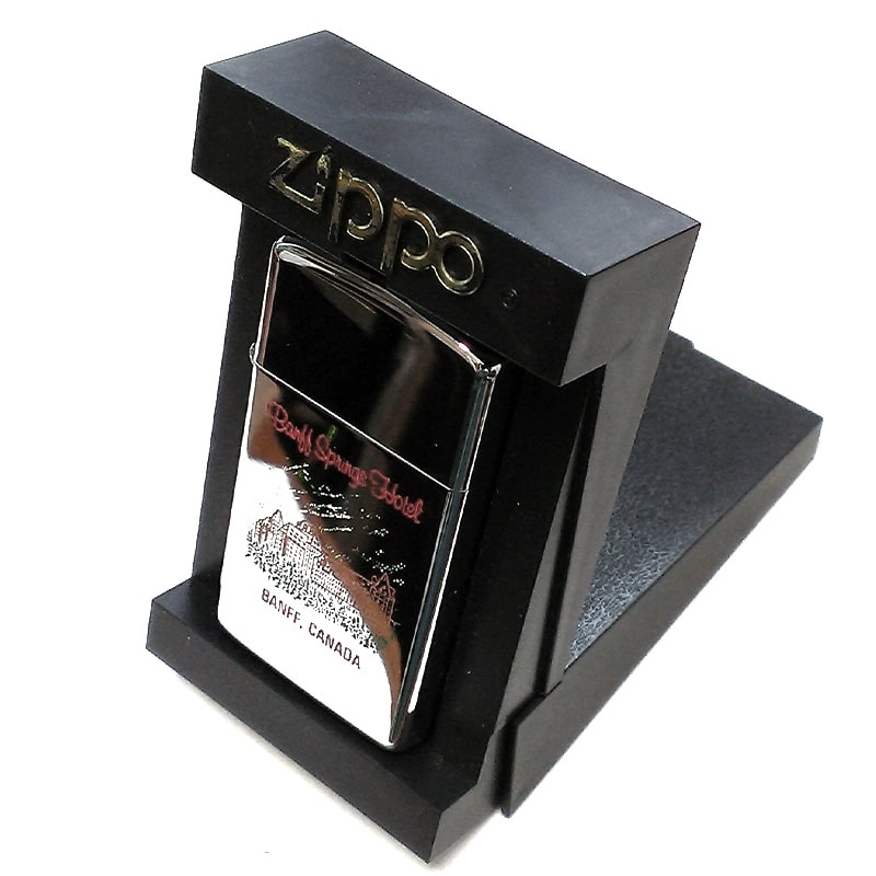 ZIPPO スリム カナダ製 1995年製 バンフ スプリングス ホテル オンタリオ製 ジッポ ライター ビンテージ レア 廃盤 かっこいい 未使用品 絶版 ヴィンテージ メンズ 珍しい シルバー