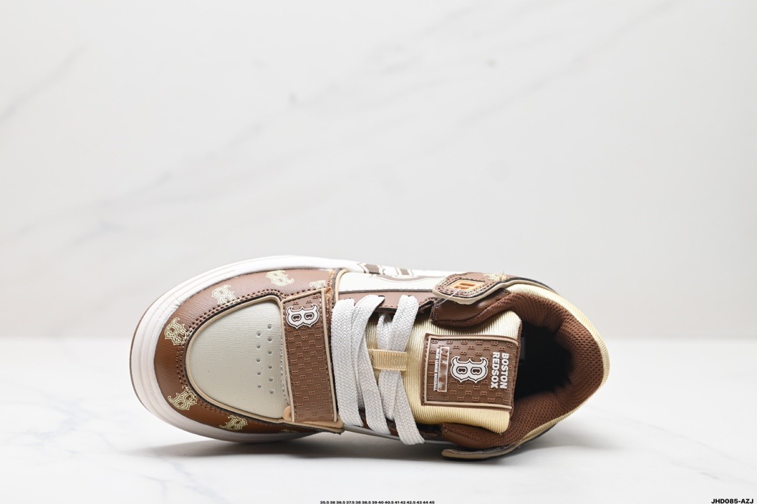 Chunky Liner Mid Classic モノグラム ニューヨークヤンキース スニーカー Brown 3ASXCMM4N Chunky Liner Mid Classic モノグラム ニューヨークヤンキース スニーカー Brown 3ASXCMM4N