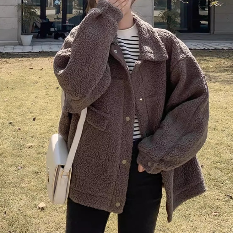 レディース ジャケット コート アウター 上着 ラムウールコート ウール 羽織 前開き ボアジャケット 長袖 萌袖 襟付き ワイド オーバーサイズ もこもこ ふわふわ ふっくら ポケット ボタン 厚手 レディース ジャケット コート アウター 上着 ラムウールコート ウール 羽織 前開き ボアジャケット 長袖 萌袖 襟付き ワイド オーバーサイズ もこもこ ふわふわ ふっくら ポケット ボタン 厚手