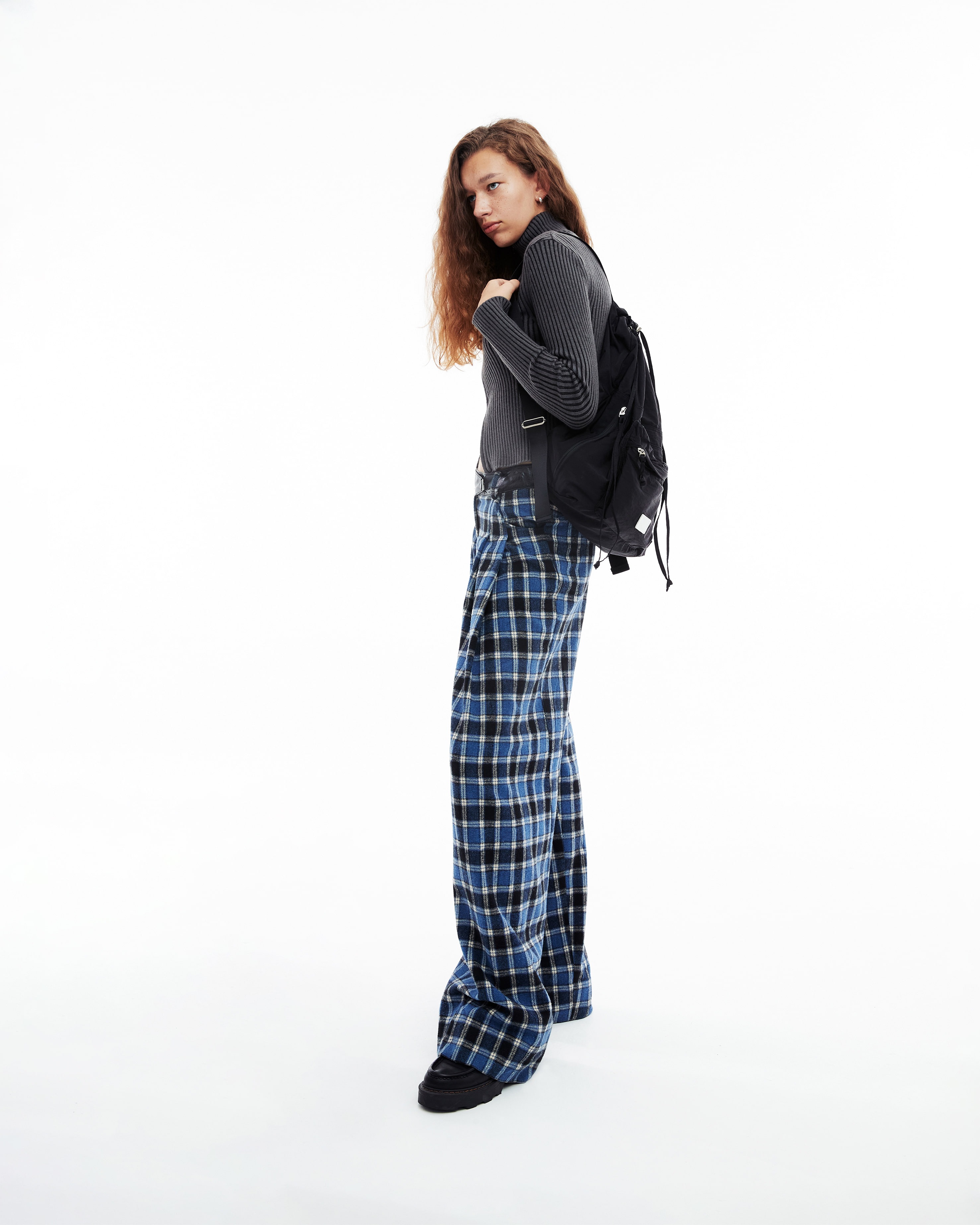 [韓国人気］DRAWSTRING BACKPACK
