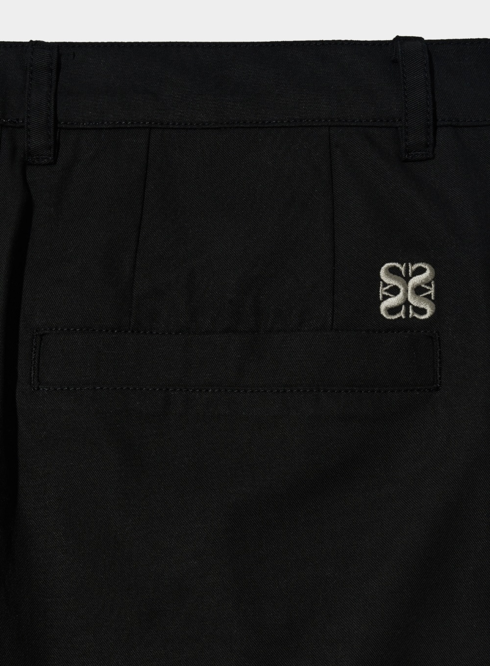 SATUR】 VINALES 2-TUCK WIDE CHINO PANTS : CLASSIC BLACK その他