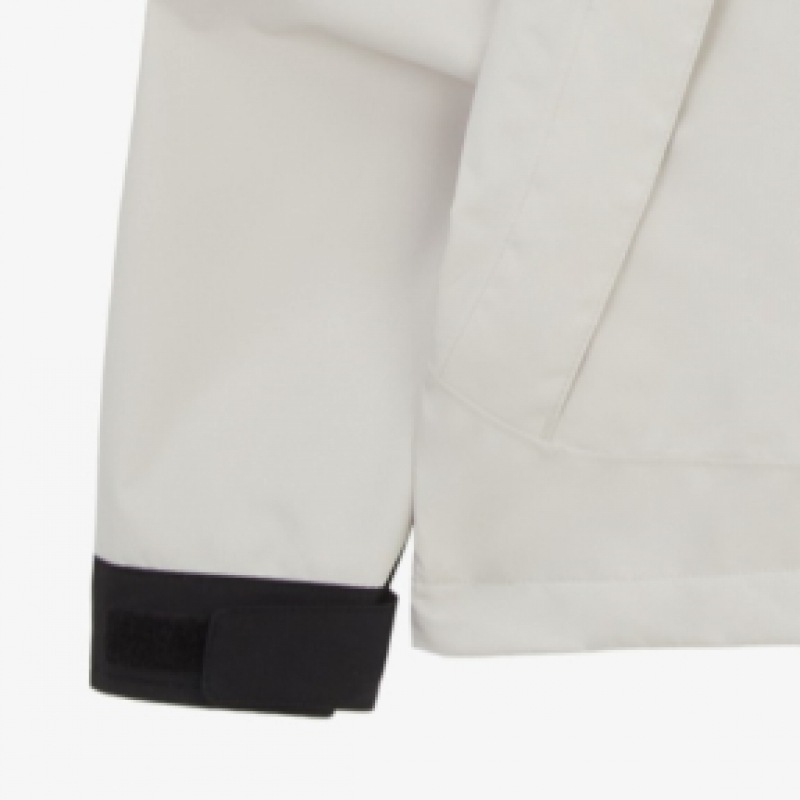 ザ・ノース・フェイス子供用マウンテンジャケット NJ2HR02T_WHS ザ・ノース・フェイス子供用マウンテンジャケット NJ2HR02T_WHS