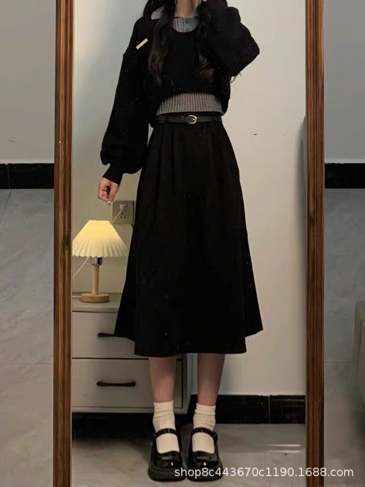 ハイエンドのカスタマイズ-2024 秋と冬のハイエンドショートニットプルオーバーセーター女性のスカートツーピーススーツ気質