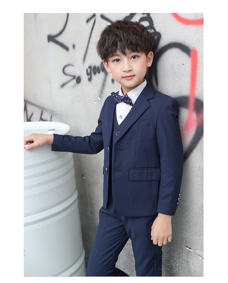 フォーマルスーツ 6点セット 男の子 フォーマル スーツ おしゃれ タキシード 子供服 キッズ 入学式 卒業式 卒園式 お受験 発表会 結婚式 ダストバッグ付き 長袖 パンツ ズボン シャツ フォーマルスーツ 6点セット 男の子 フォーマル スーツ おしゃれ タキシード 子供服 キッズ 入学式 卒業式 卒園式 お受験 発表会 結婚式 ダストバッグ付き 長袖 パンツ ズボン シャツ
