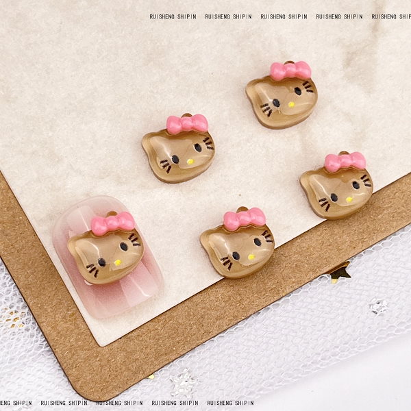 Qoo10] サンリオ 「迅速発送/セット購入送料無料」日焼けキ