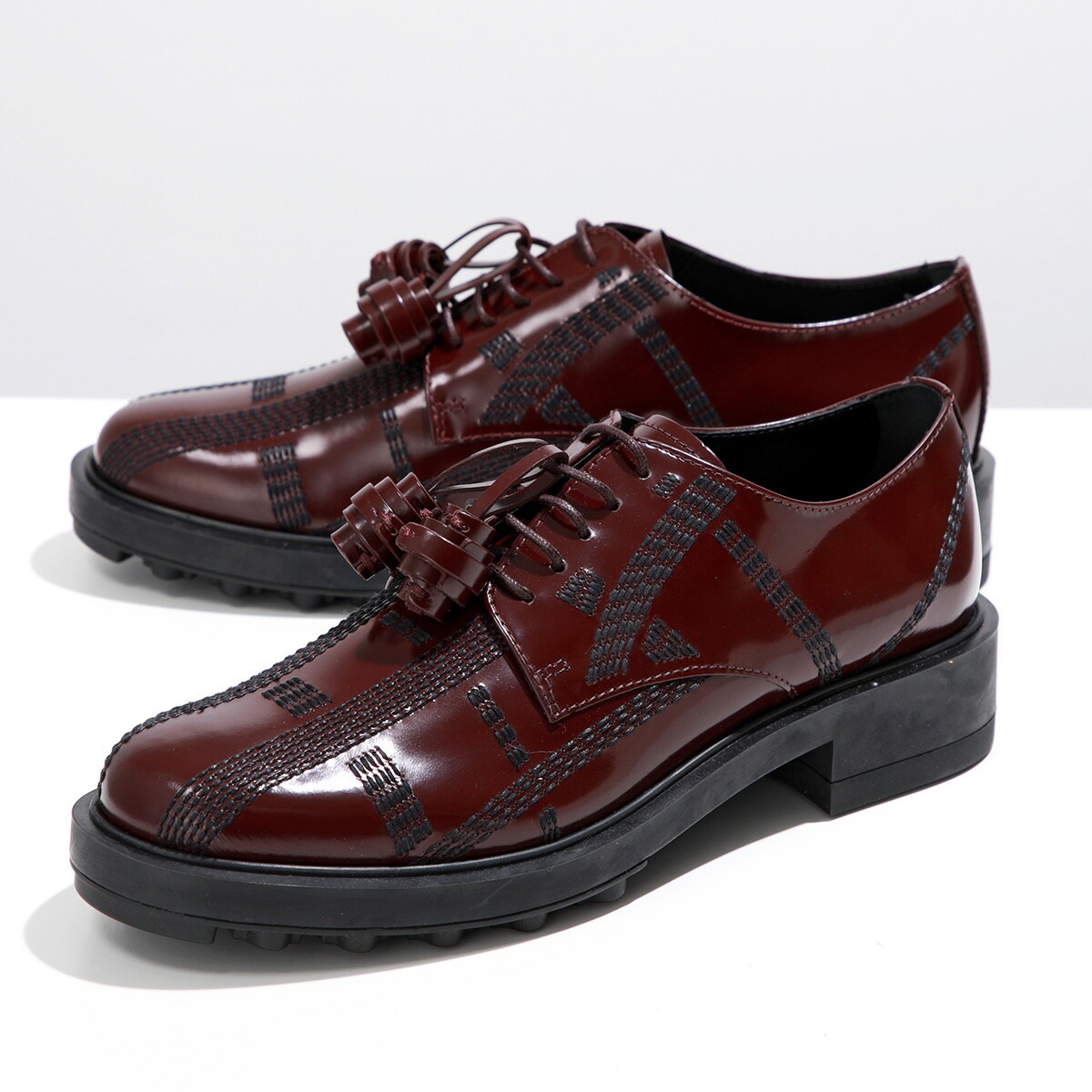 TODS トッズ ドレスシューズ XXW0XM0R920SSP レディース レザーシューズ レースアップ エナメル タッセル ロゴ 革靴 R805 TODS トッズ ドレスシューズ XXW0XM0R920SSP レディース レザーシューズ レースアップ エナメル タッセル ロゴ 革靴 R805