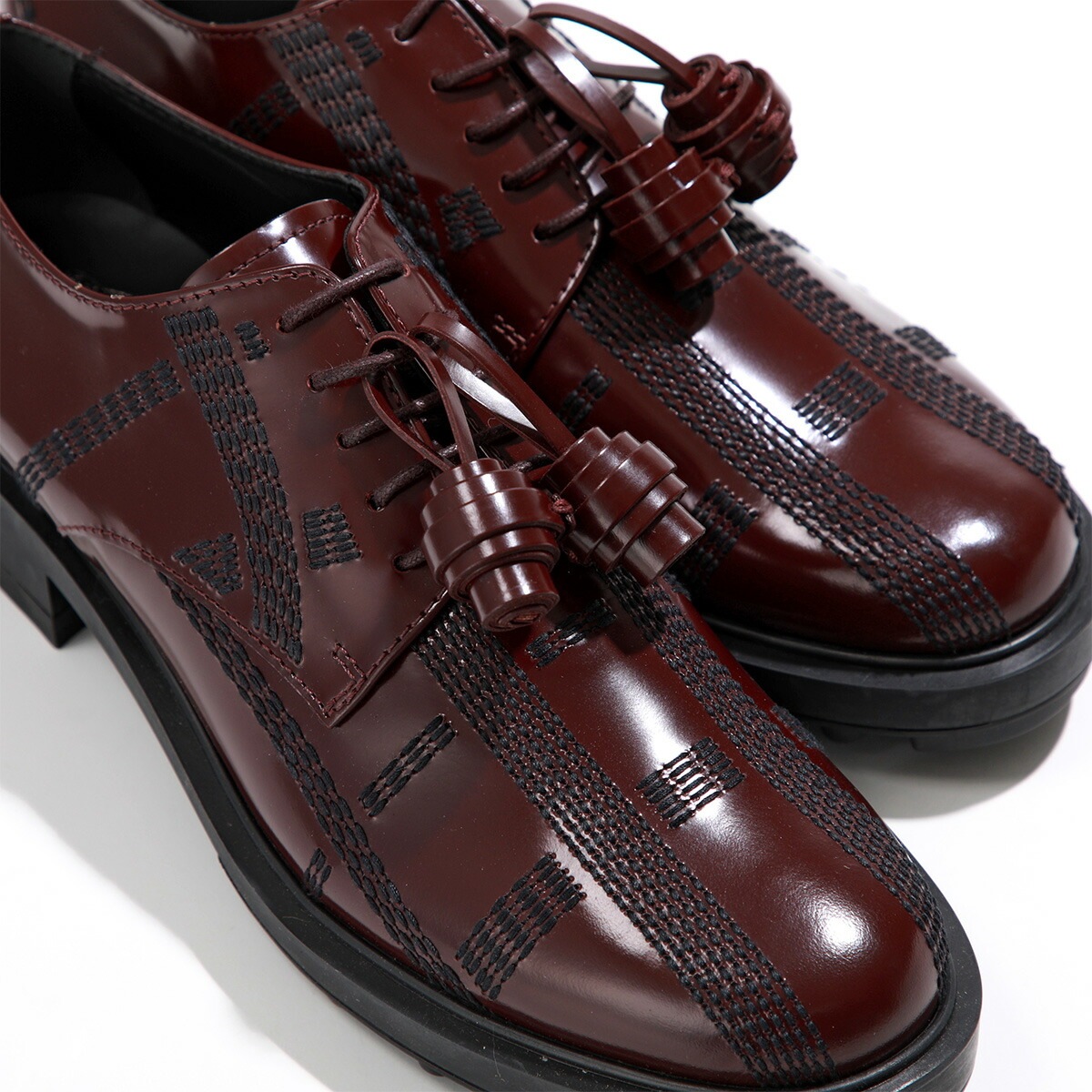 TODS トッズ ドレスシューズ XXW0XM0R920SSP レディース レザーシューズ レースアップ エナメル タッセル ロゴ 革靴 R805 TODS トッズ ドレスシューズ XXW0XM0R920SSP レディース レザーシューズ レースアップ エナメル タッセル ロゴ 革靴 R805