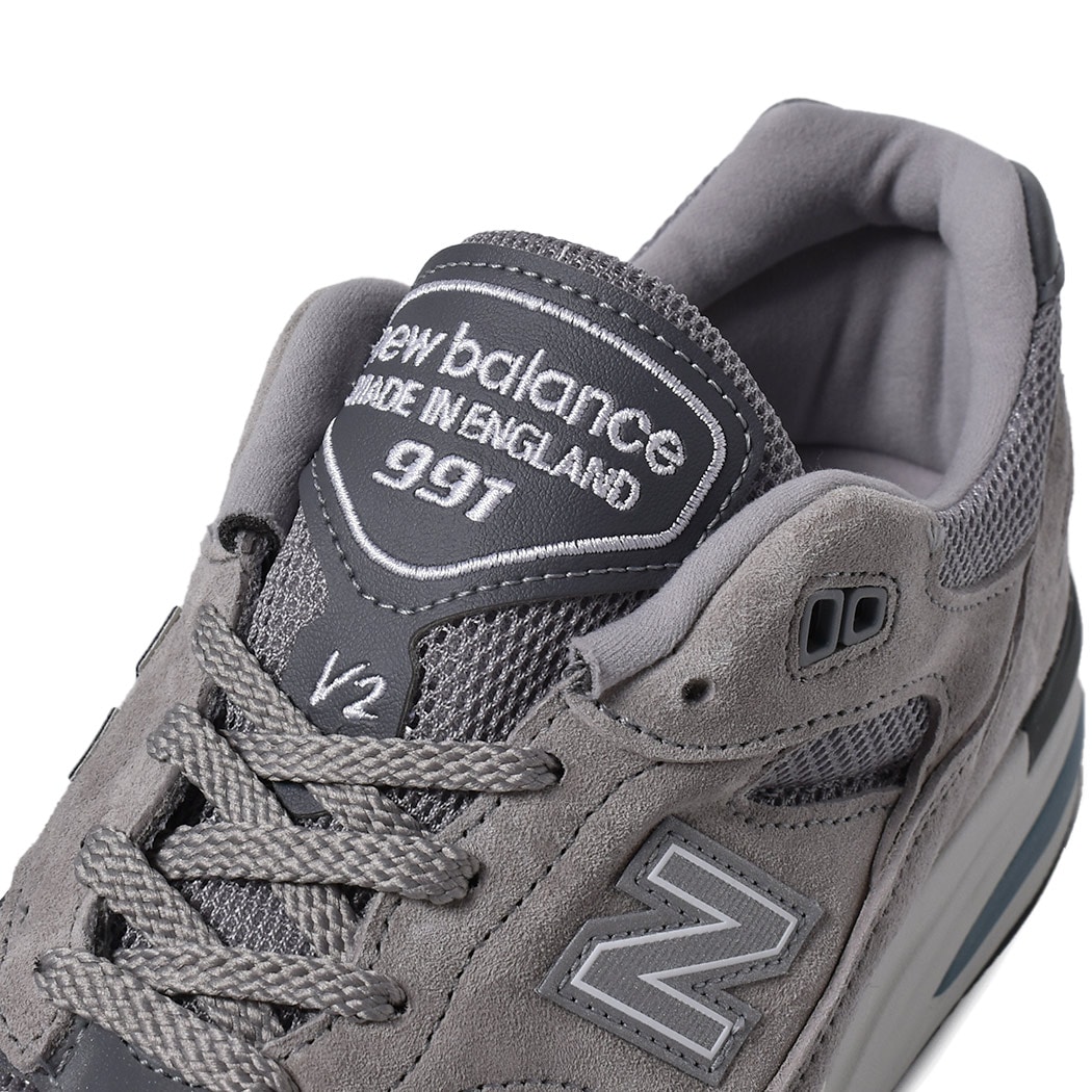 NEW BALANCE NEW BALANCE