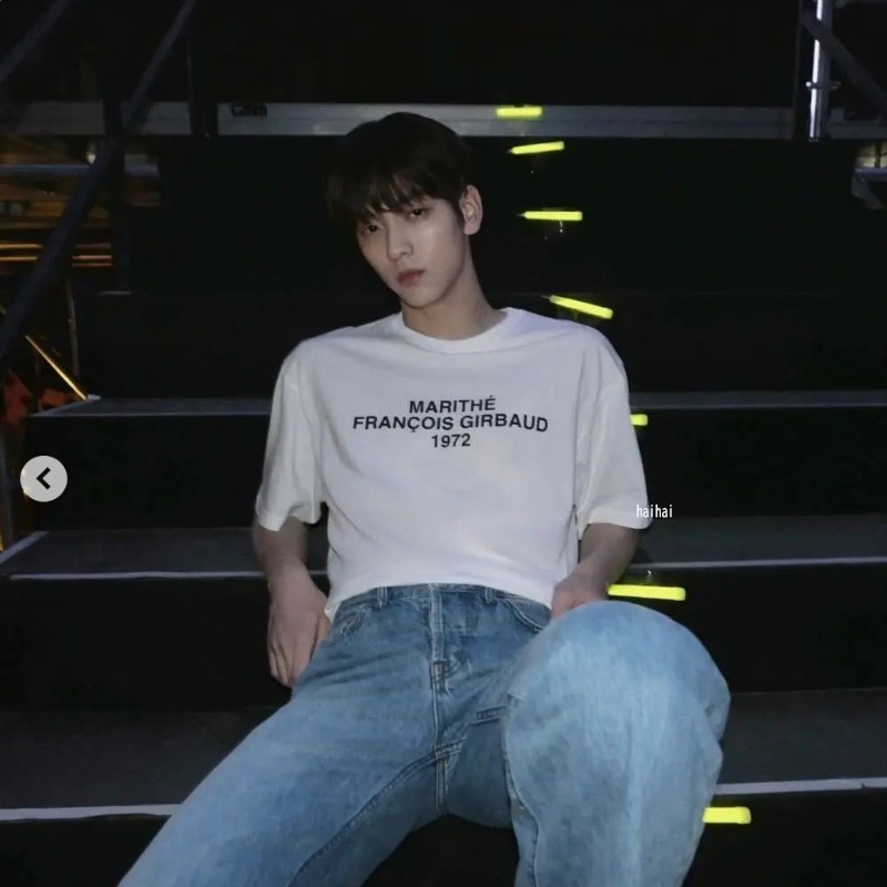 [TXT スビン着用］LETTERING LOGO OVERSIZED TEE white