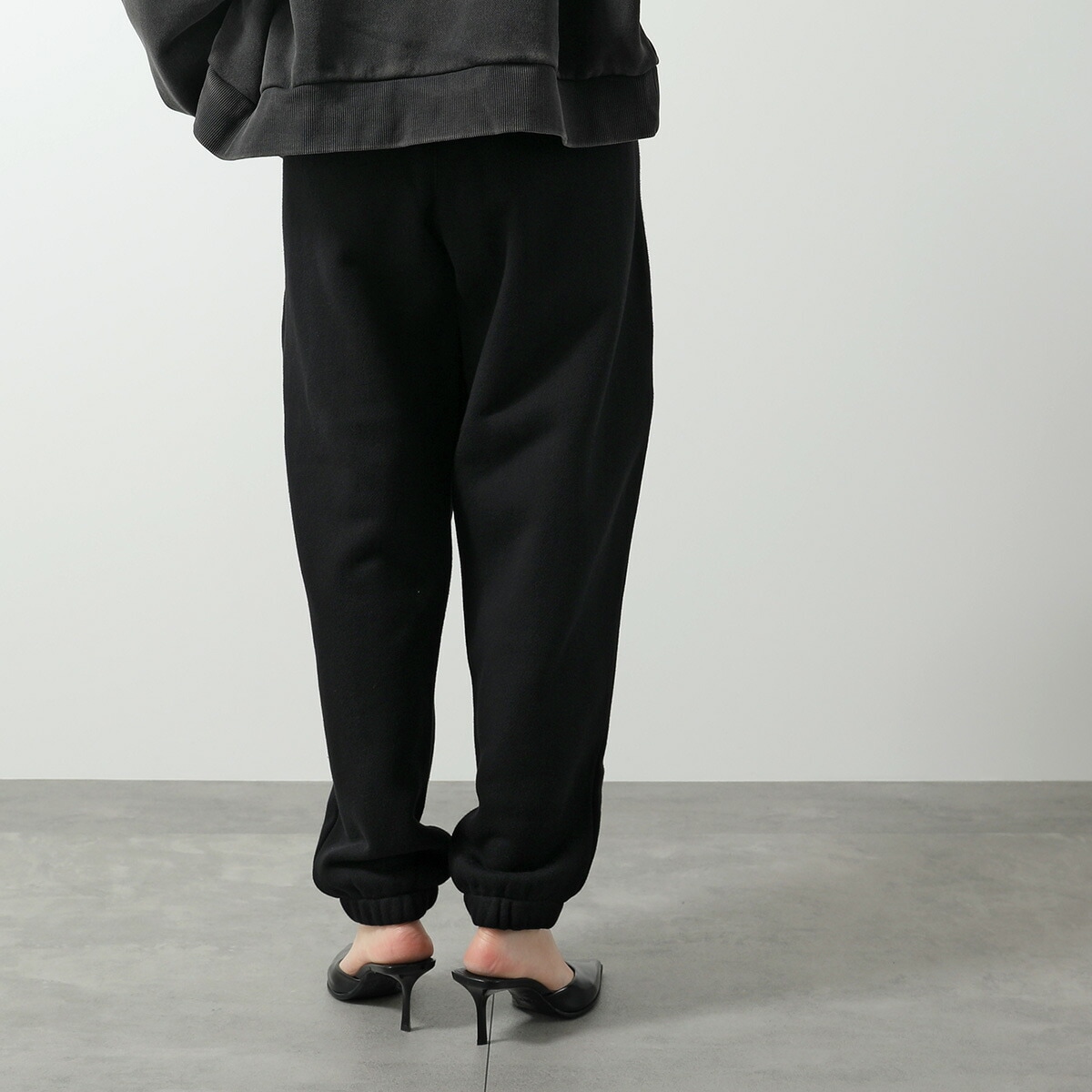 ALEXANDER WANG アレキサンダーワン スウェットパンツ 4CC3244399 レディース コットン パフロゴ BLACK