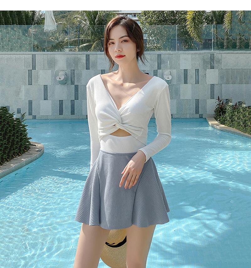 ホワイト グリーン 水着 レディース ワンピース 長袖 オールインワン 長袖ワンピ 露出控えめ クロスデザイン Vネック ワンピ水着 パッド付き 連体水着 夏用 ショート丈 女性用 みずぎ 一体型 水 ホワイト グリーン 水着 レディース ワンピース 長袖 オールインワン 長袖ワンピ 露出控えめ クロスデザイン Vネック ワンピ水着 パッド付き 連体水着 夏用 ショート丈 女性用 みずぎ 一体型 水