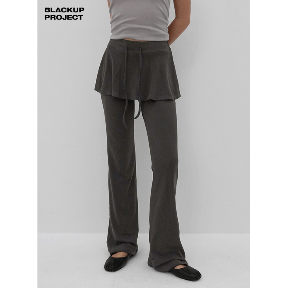 ブラックアップ コニードブーツカットレイヤードスカートパンツ ブラックアップ コニードブーツカットレイヤードスカートパンツ