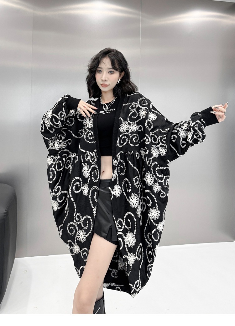 【J.Fashion】 2024秋新品 刺繍 ロングカーディガン 体型カバーチュニック ニットカーディガン トレンチコート アウター メガ割 【J.Fashion】 2024秋新品 刺繍 ロングカーディガン 体型カバーチュニック ニットカーディガン トレンチコート アウター メガ割